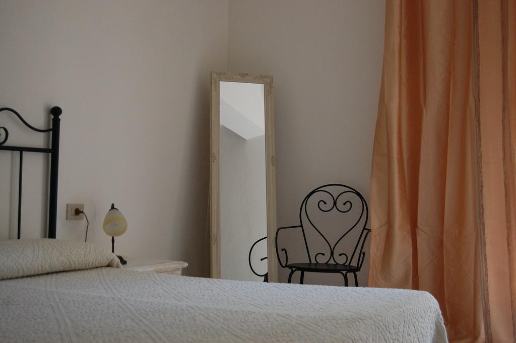 Bed and Breakfast Andrea E Valentina S'archittu Cuglieri Exterior foto
