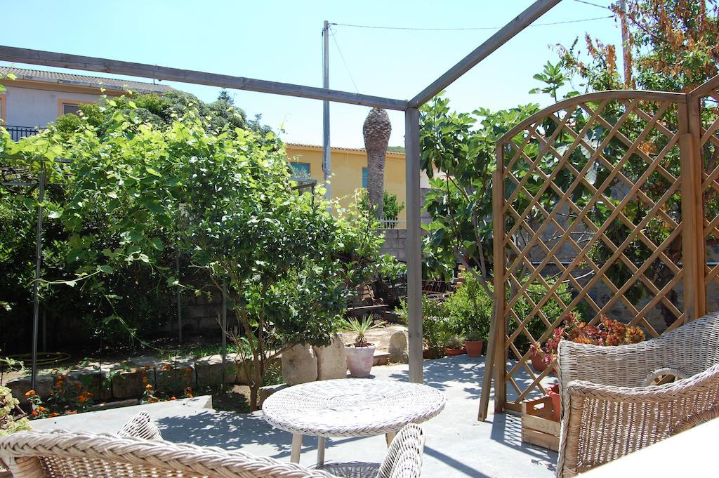 Bed and Breakfast Andrea E Valentina S'archittu Cuglieri Exterior foto